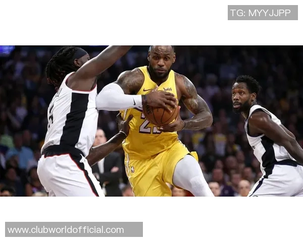 奇才与快船激战12月19日谁能在这场对决中笑到最后