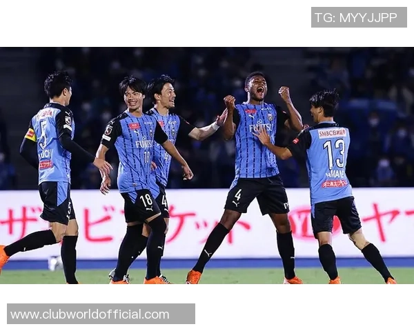 川崎前锋主场迎战秋田蓝色力争全取三分争夺联赛荣耀