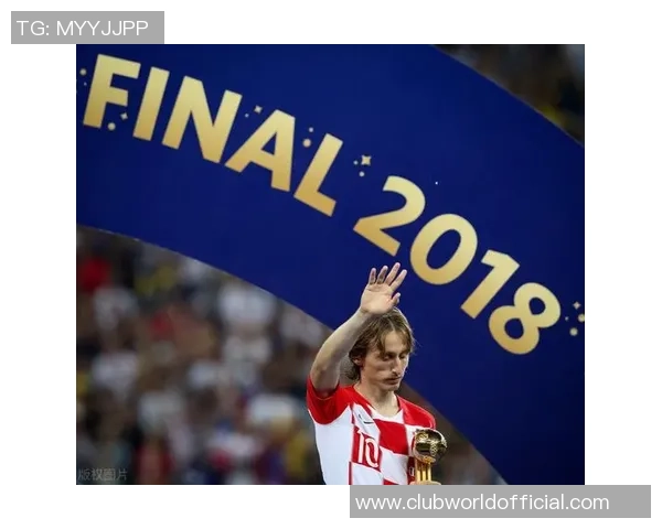 帕奎塔助力球队崛起展现全能才华引发球迷热议与期待