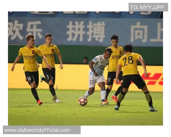 恒大与东方比赛引发球迷骚乱事件的深度分析与反思